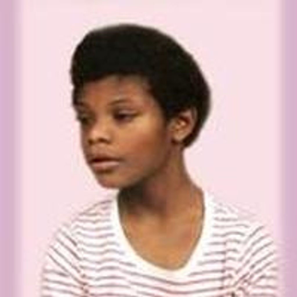 Knyesha  Sharie Brandon