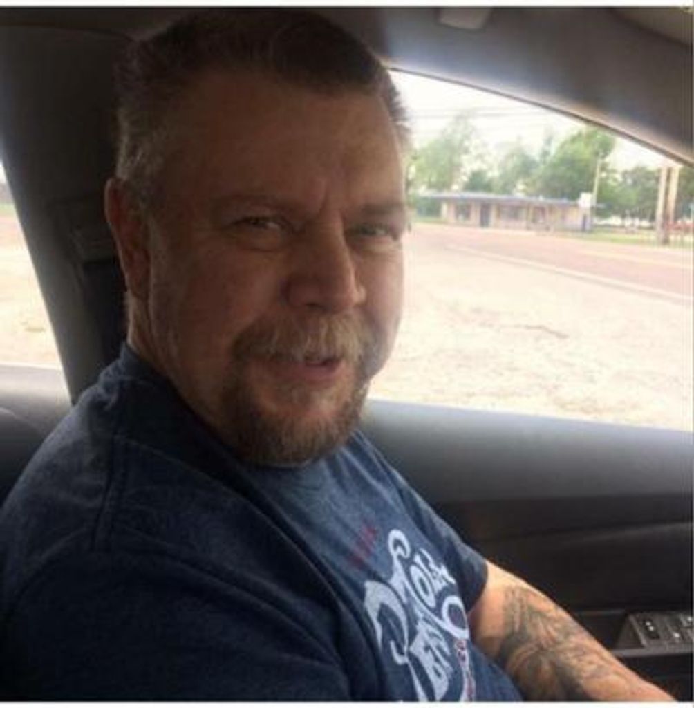 Michael Lee Martin Profile Photo