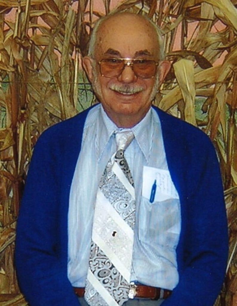 Leon E. SCHOONOVER
