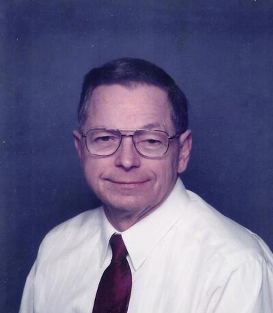 Robert Lee Miller Profile Photo