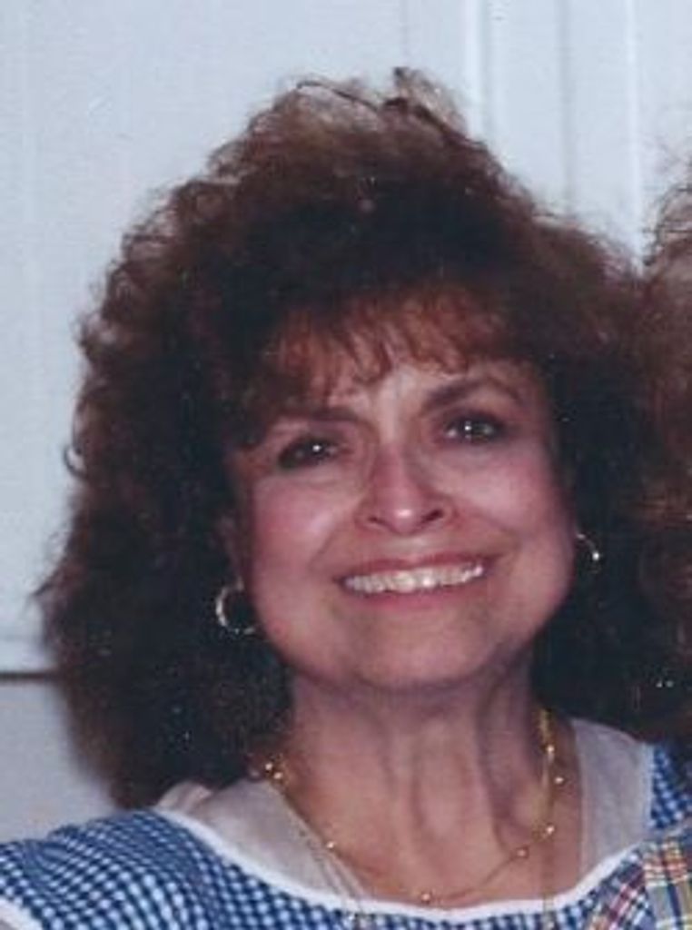 Elaine Puglisi Profile Photo