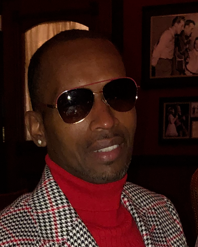 Mr. Darrell Bernard Eacholes