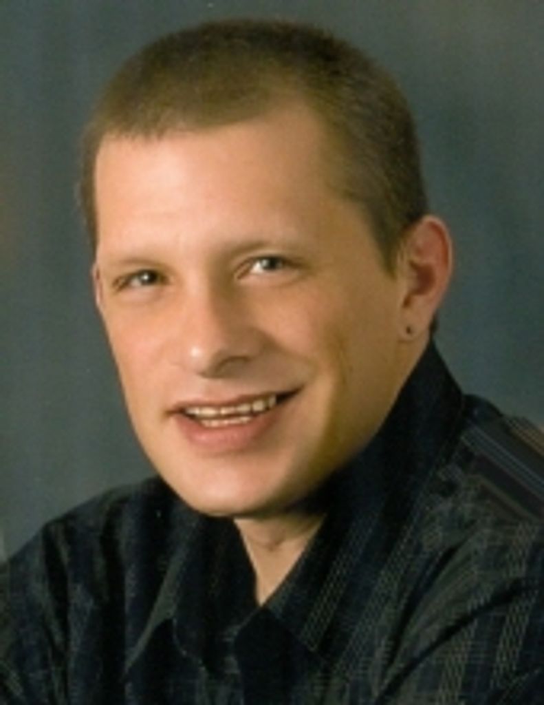 Chris R. Lahn