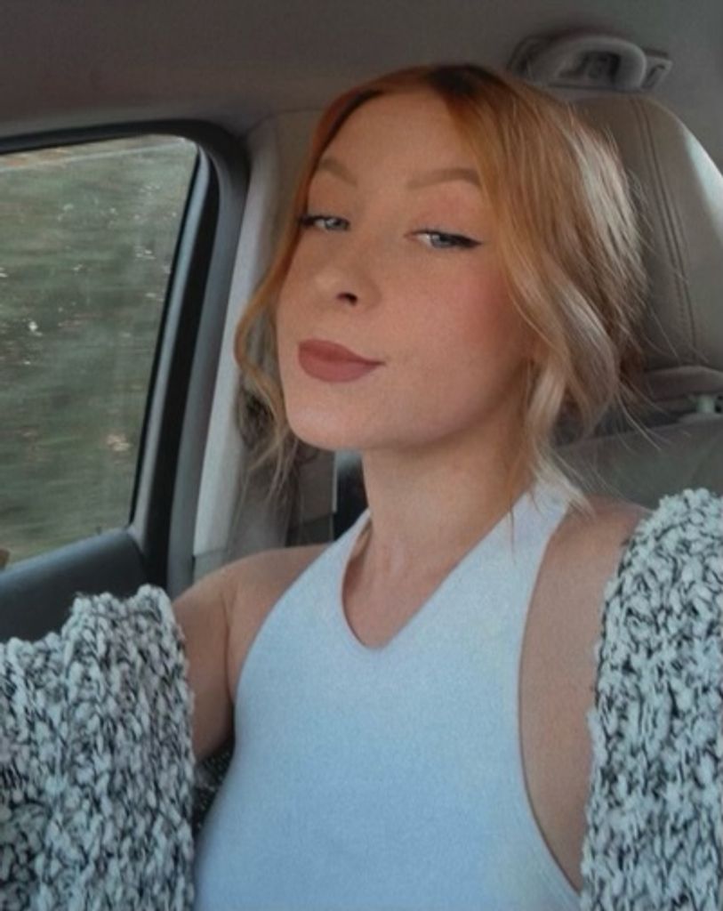 Lily Beth Babb Profile Photo