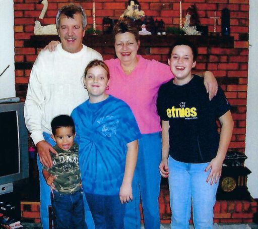 Everett Douglas Taulbee photo gallery thumbnail 5 of 154