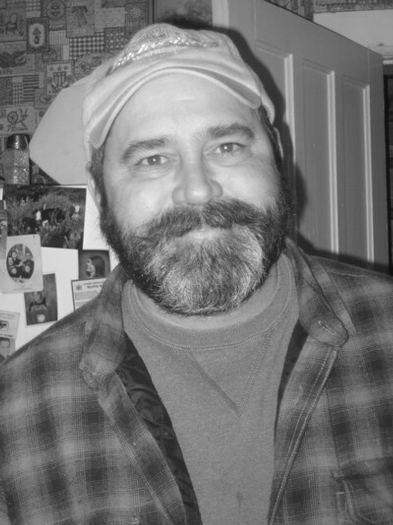 Robert A. Llewellyn Profile Photo