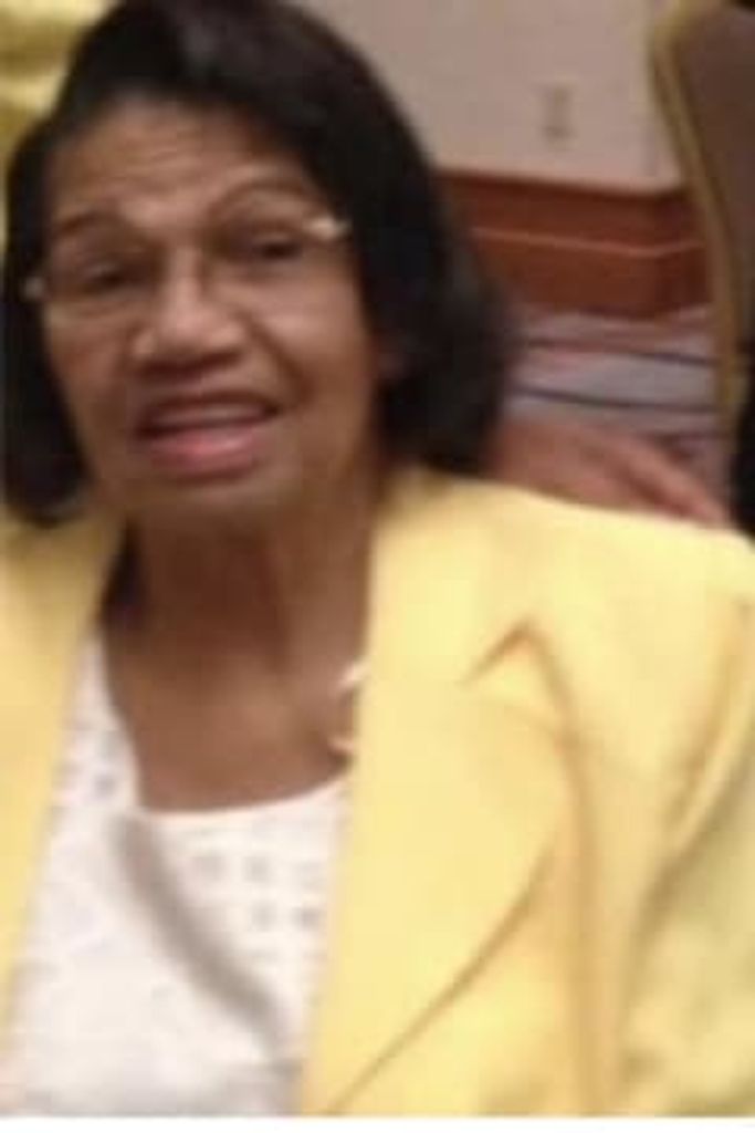 Ms. Doveanna  Garner