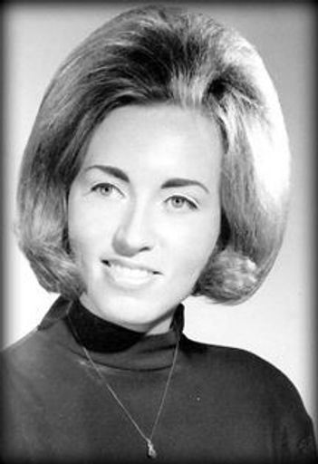 Dewanna J. Bauer Profile Photo