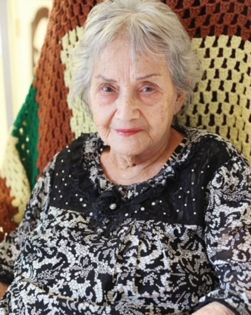Telesila T Castro