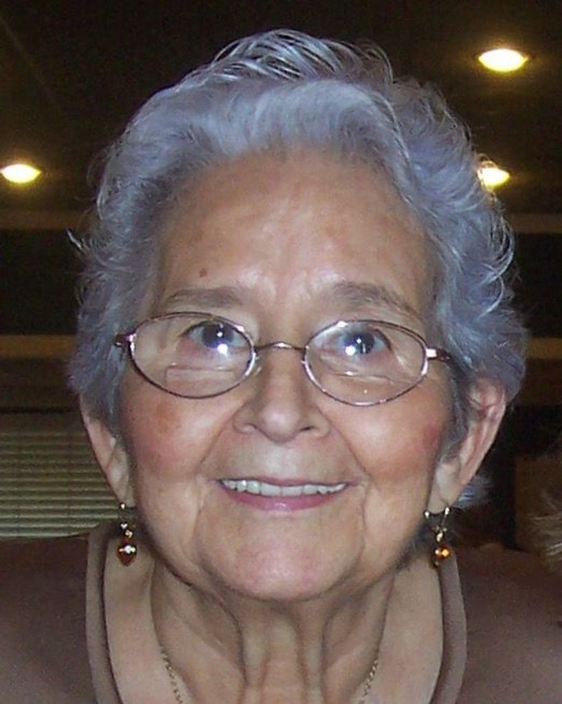 Maria Aminta Aviles
