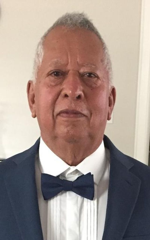 Apolonio Martinez Ponce Profile Photo