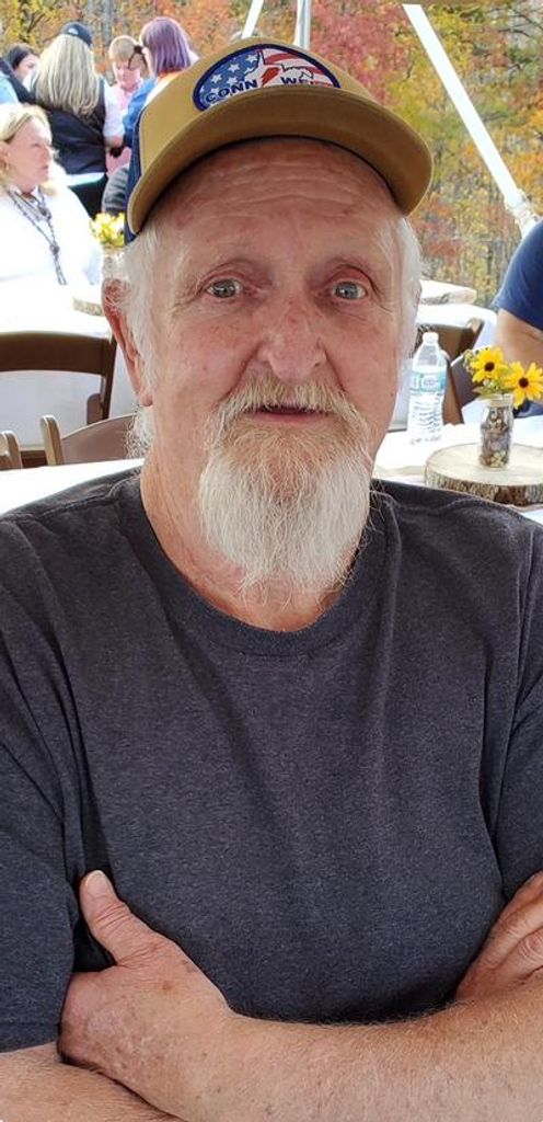 Clyde Wayne Mann Profile Photo