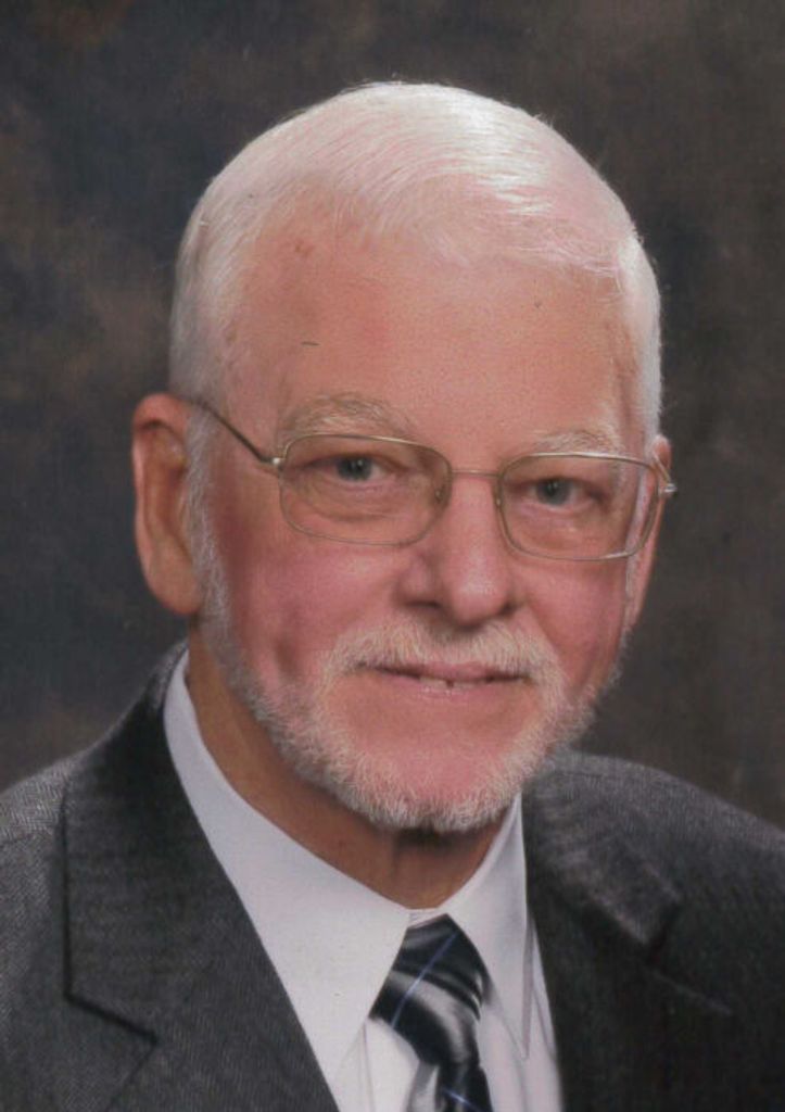 Thomas "Tom" Hartley