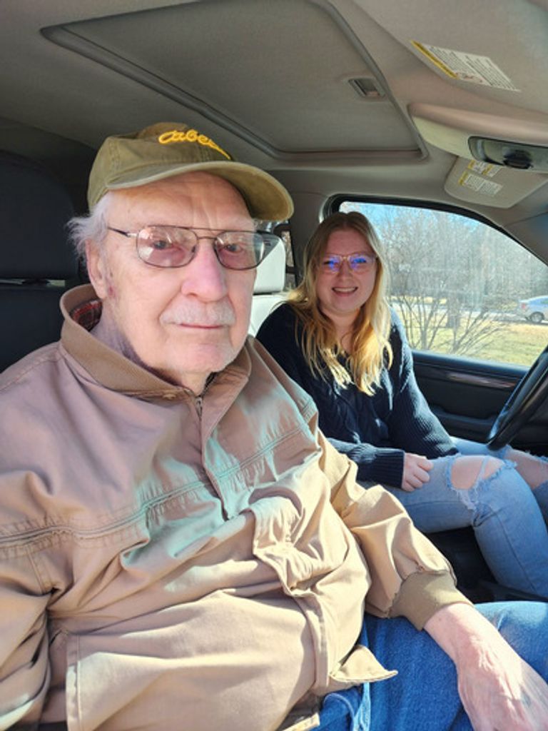 Earl Tobin Profile Photo