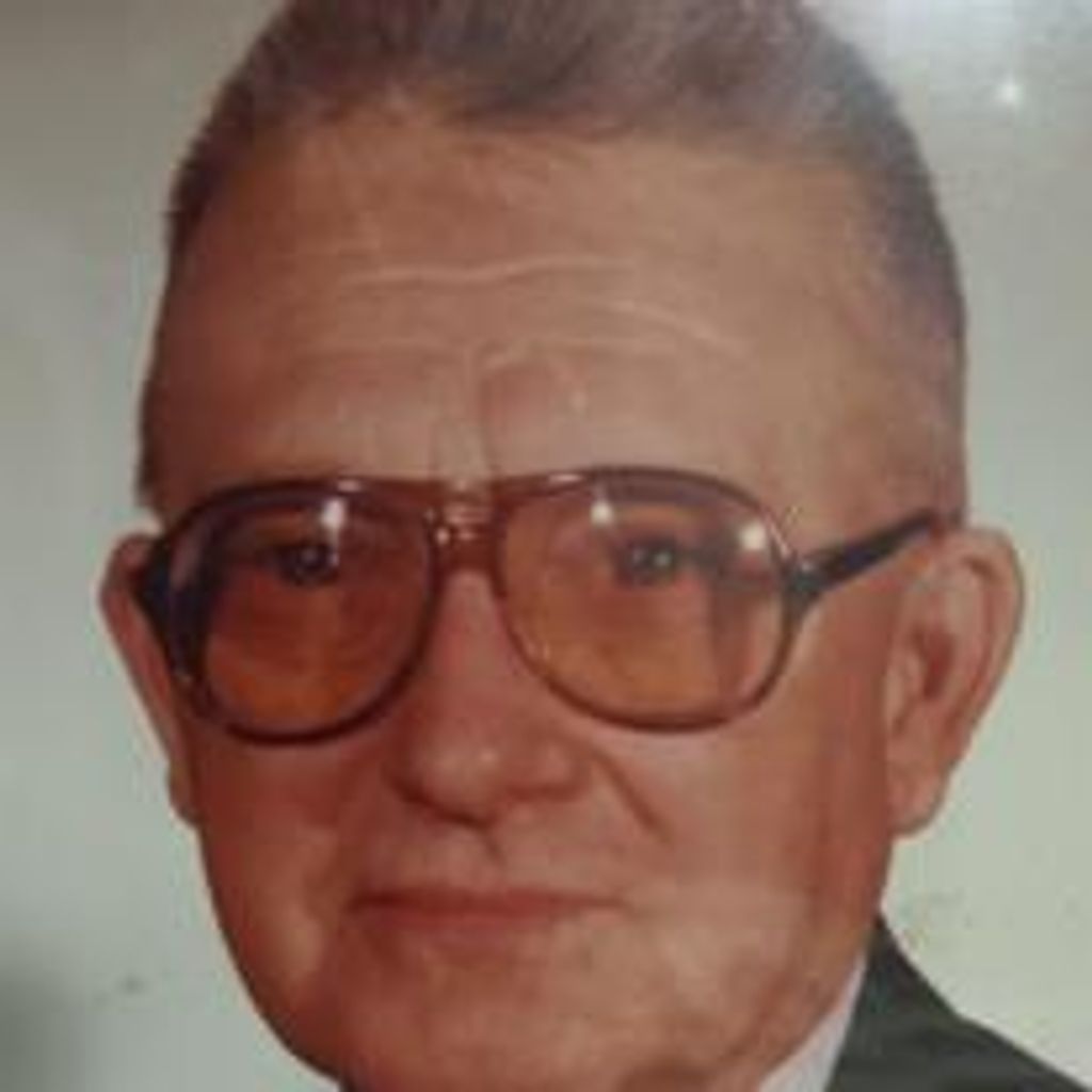 Robert E. Pinkerton Profile Photo