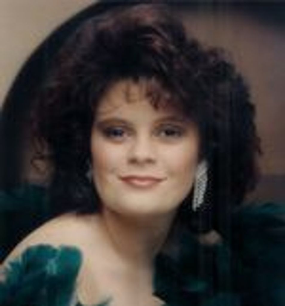Stephanie Scaglione Russell Profile Photo