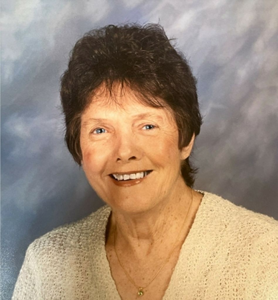 Leah Deramus Cuccia Profile Photo