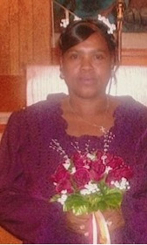 Paula Denice (Green)  Ryans