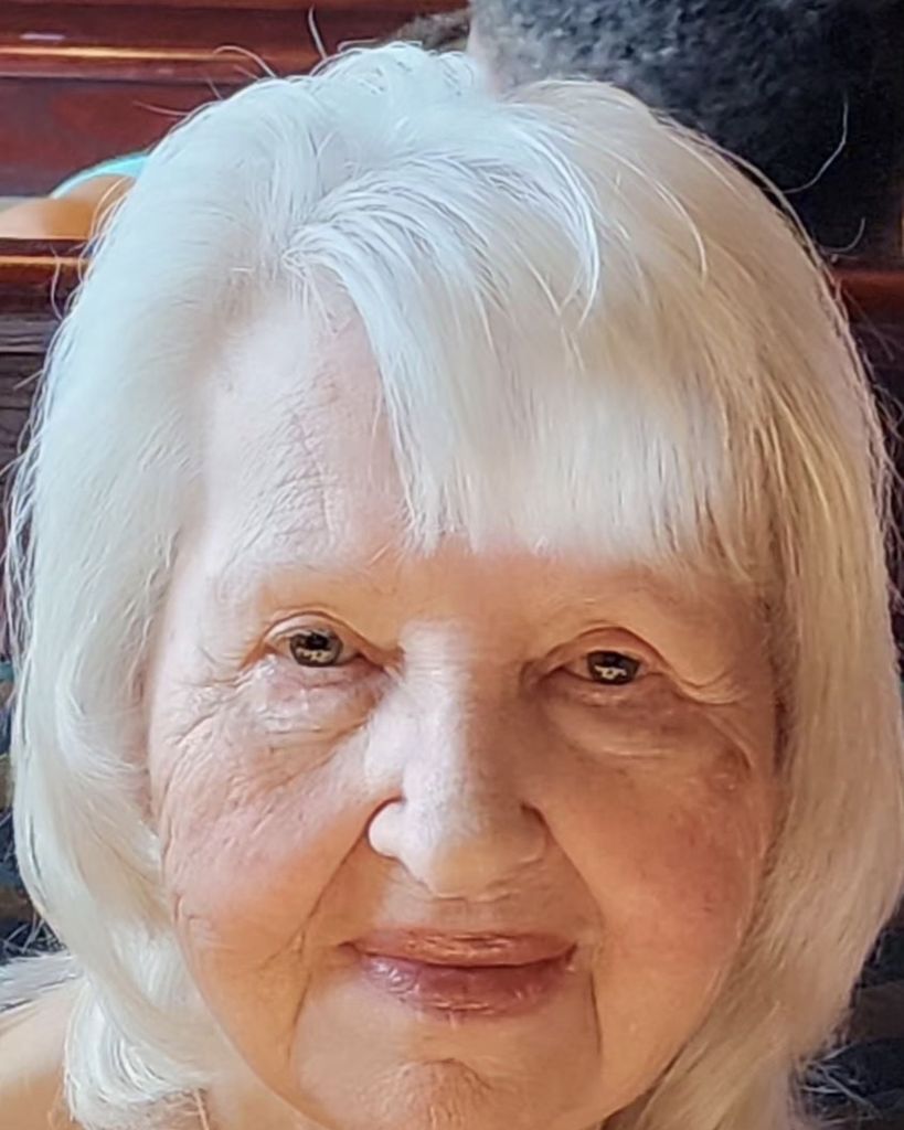 Pauline Holley Profile Photo