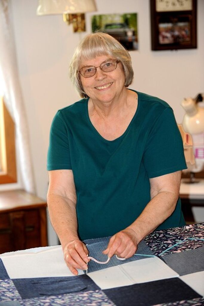 Elva Helm Profile Photo