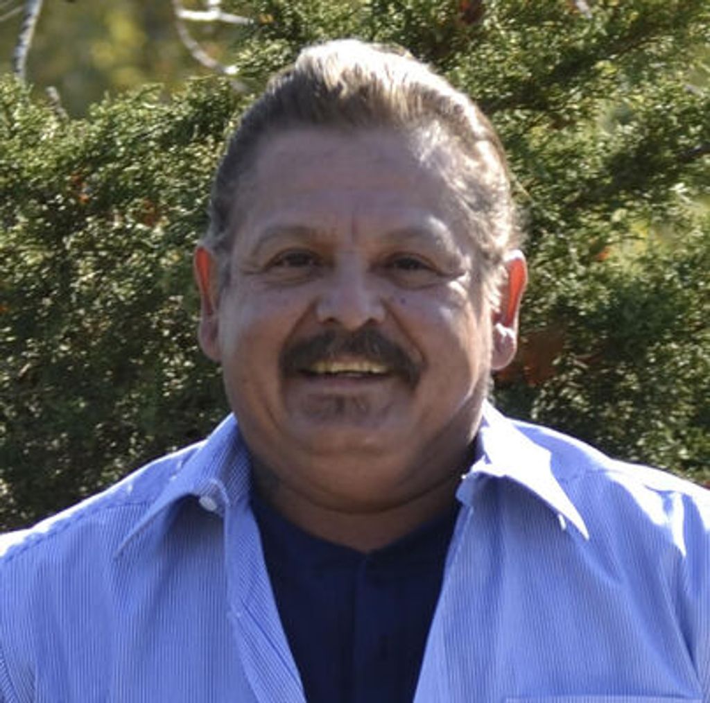 Roberto Ynocencio Profile Photo