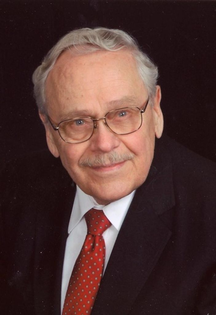 S. Erik Carlson Profile Photo