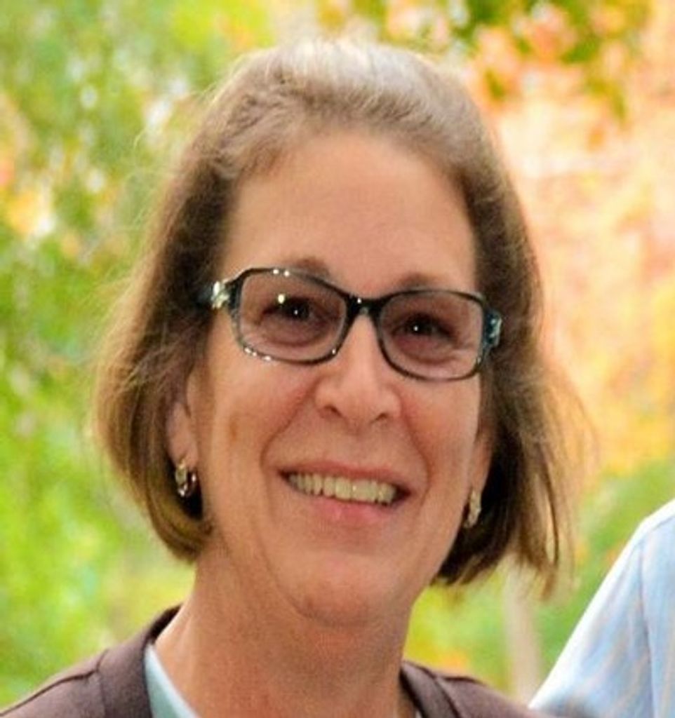 Roxane Stein Profile Photo