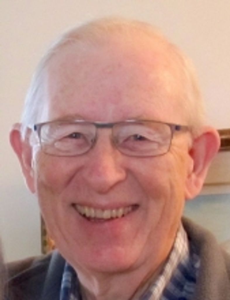 Robert Daniel Macrae