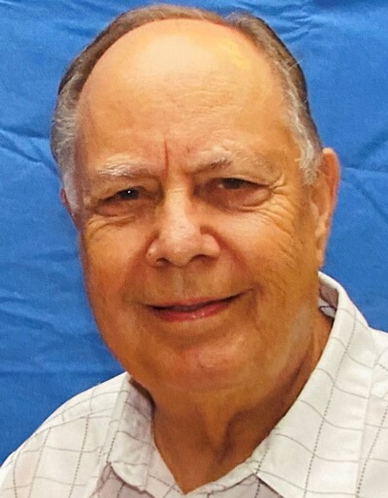 Gordon "Earl" O'Leary Profile Photo