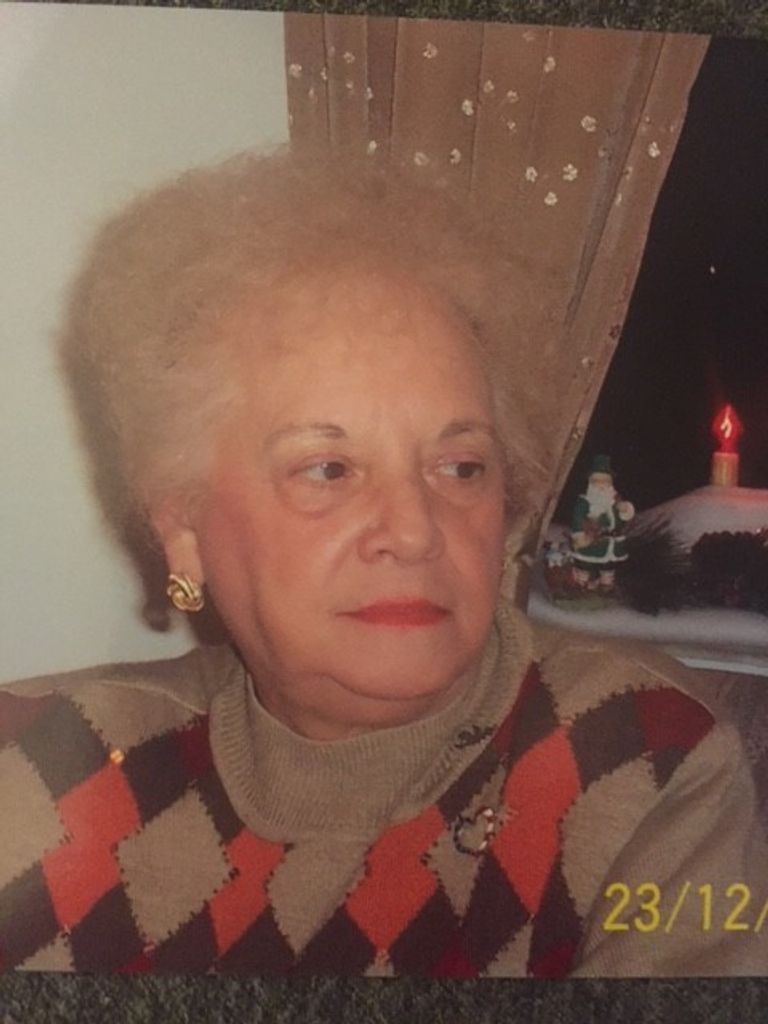 Rose M. (Cardelein)  Mckula