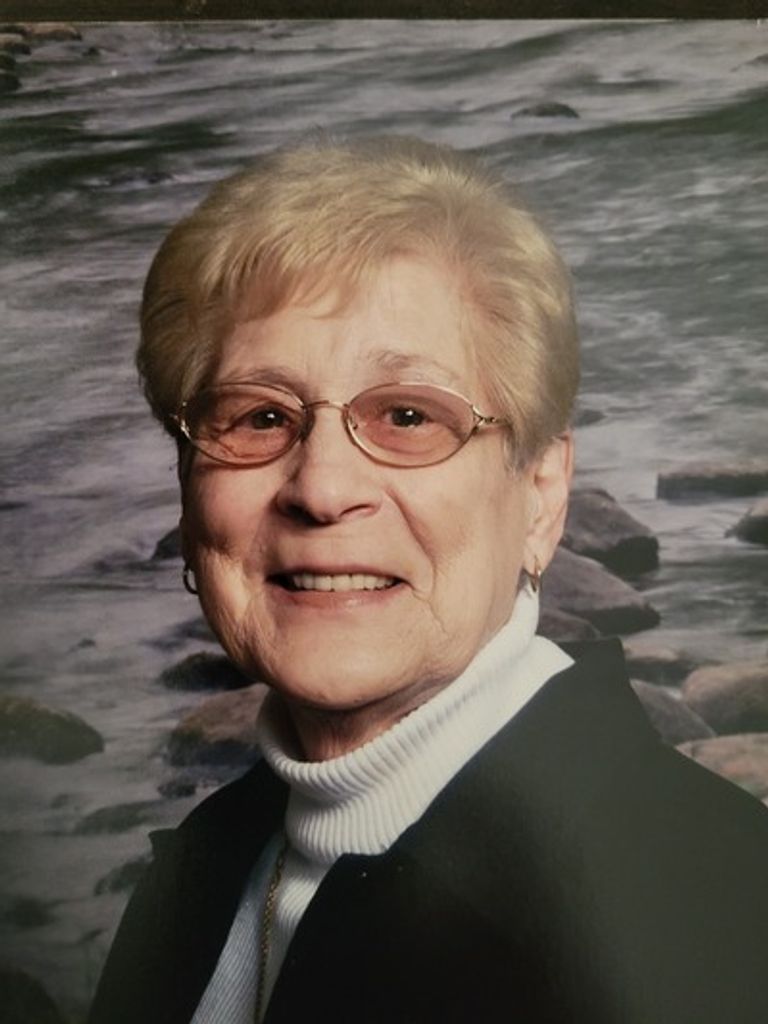 Ruby Louise Johnston Profile Photo