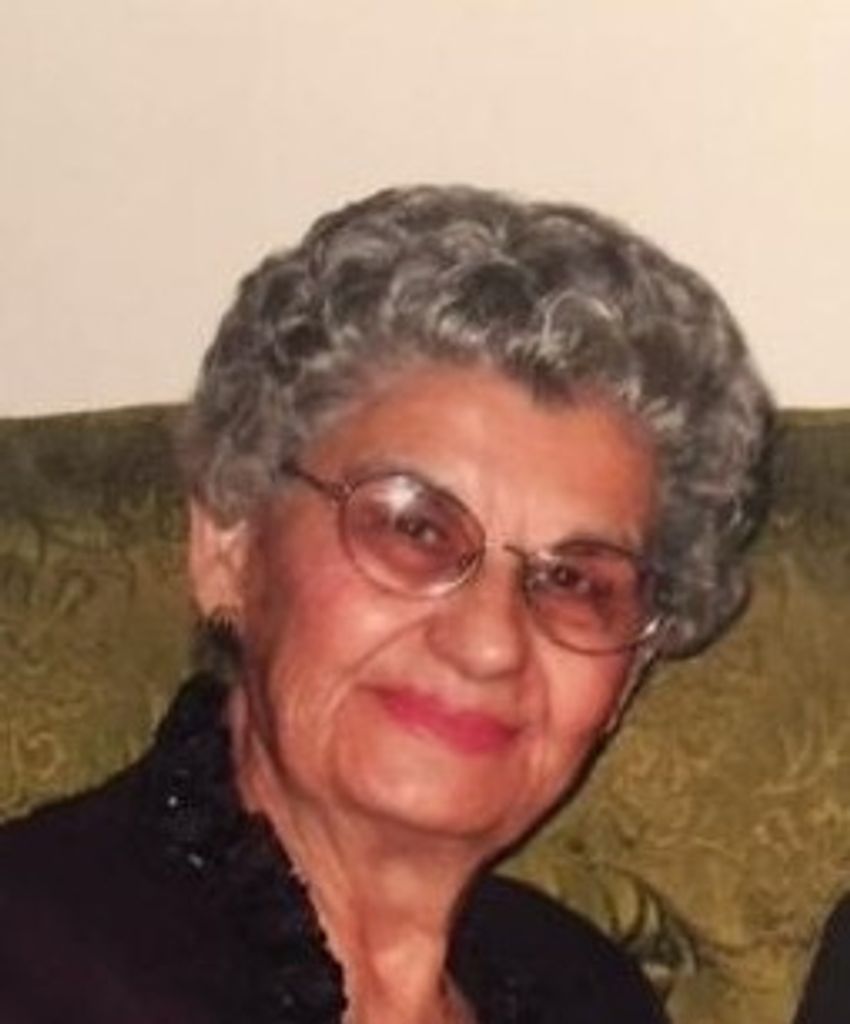 Ann (Timariu)  Pacura Profile Photo