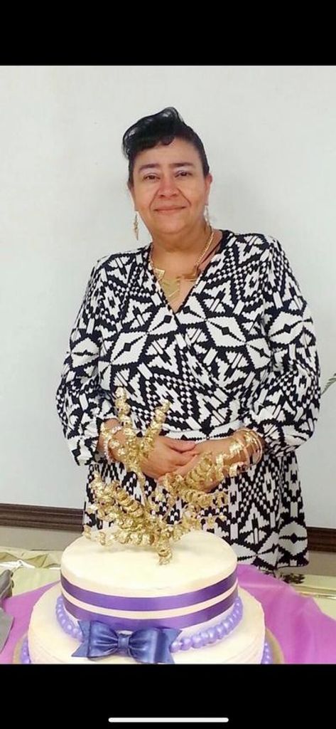 Aurora Garcia Holguin Profile Photo