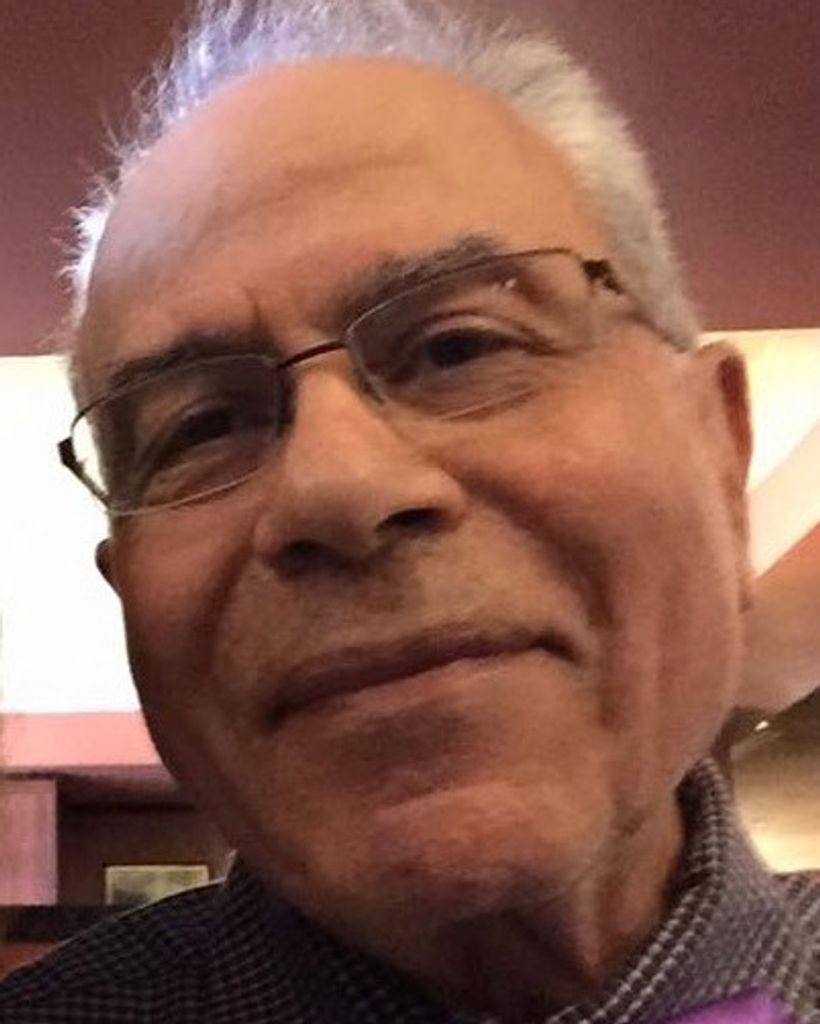 Parvis Emad Profile Photo