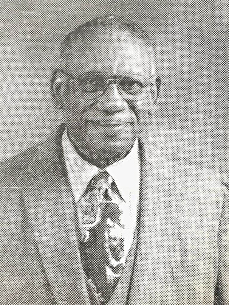 Earl Dave "Bull" Diaz