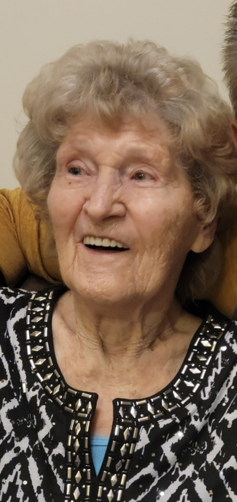 Bernice Manos Profile Photo