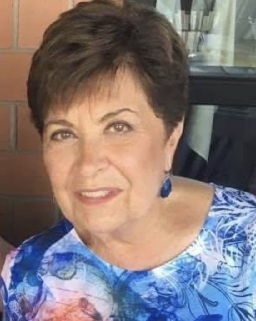 Jeannine Flolo