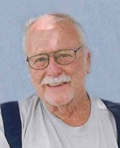 Robert 'Bob' Blackford photo gallery thumbnail 1 of 1