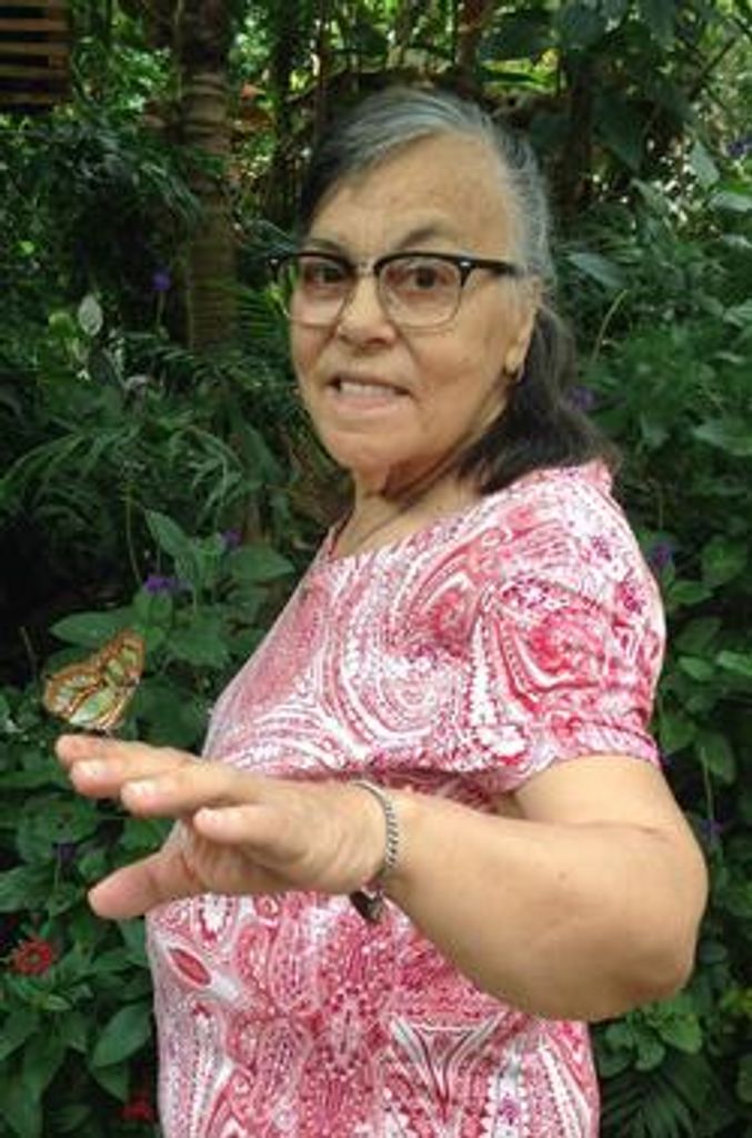Silvia G. Perez
