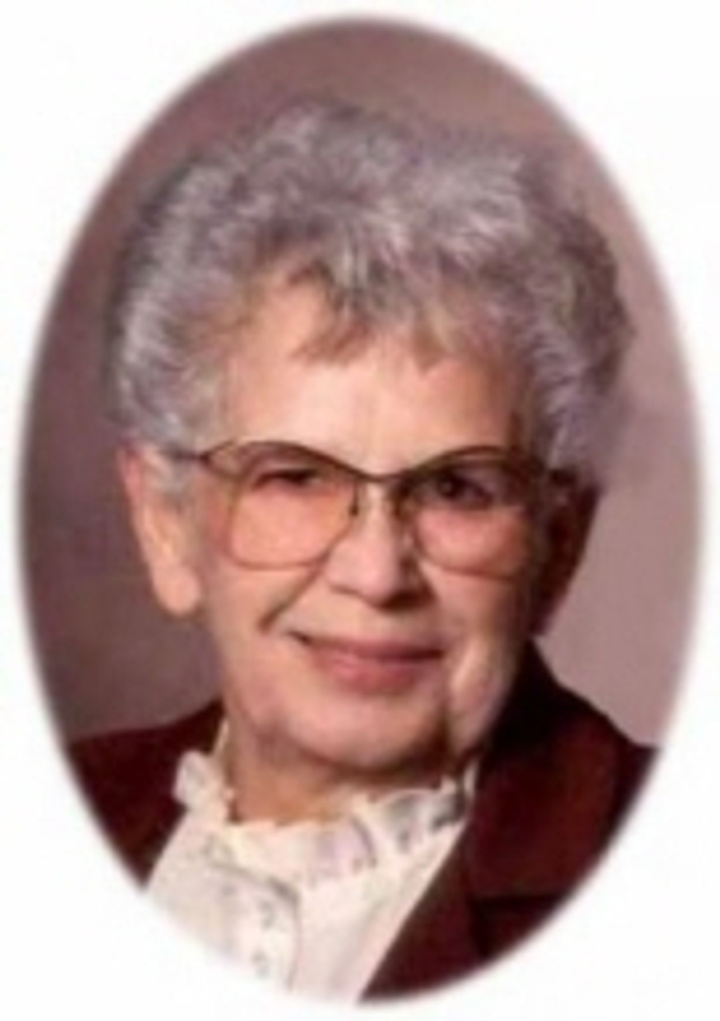Maxine Hart photo gallery image 1 of 1