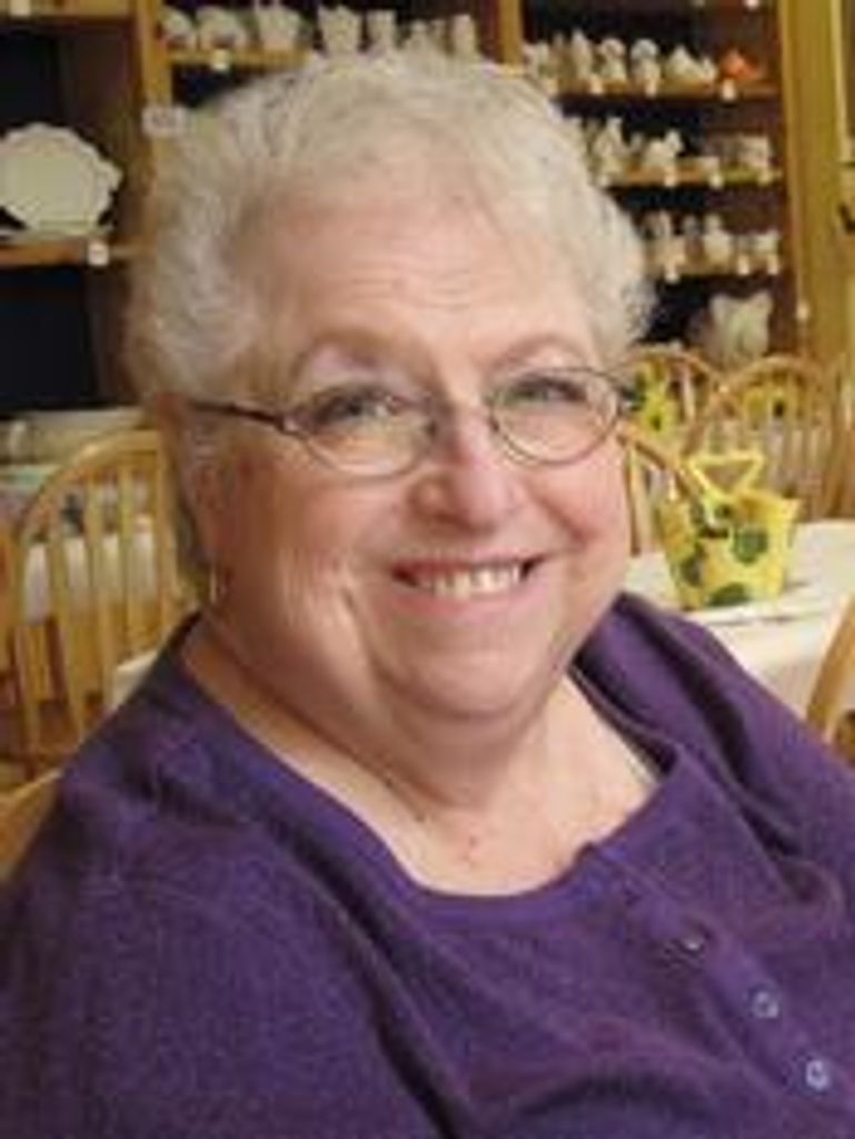 Janet L. Sloma (Nee Lupinacci)