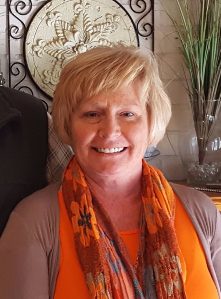 Christy Lynn (Smith)  Dale Profile Photo