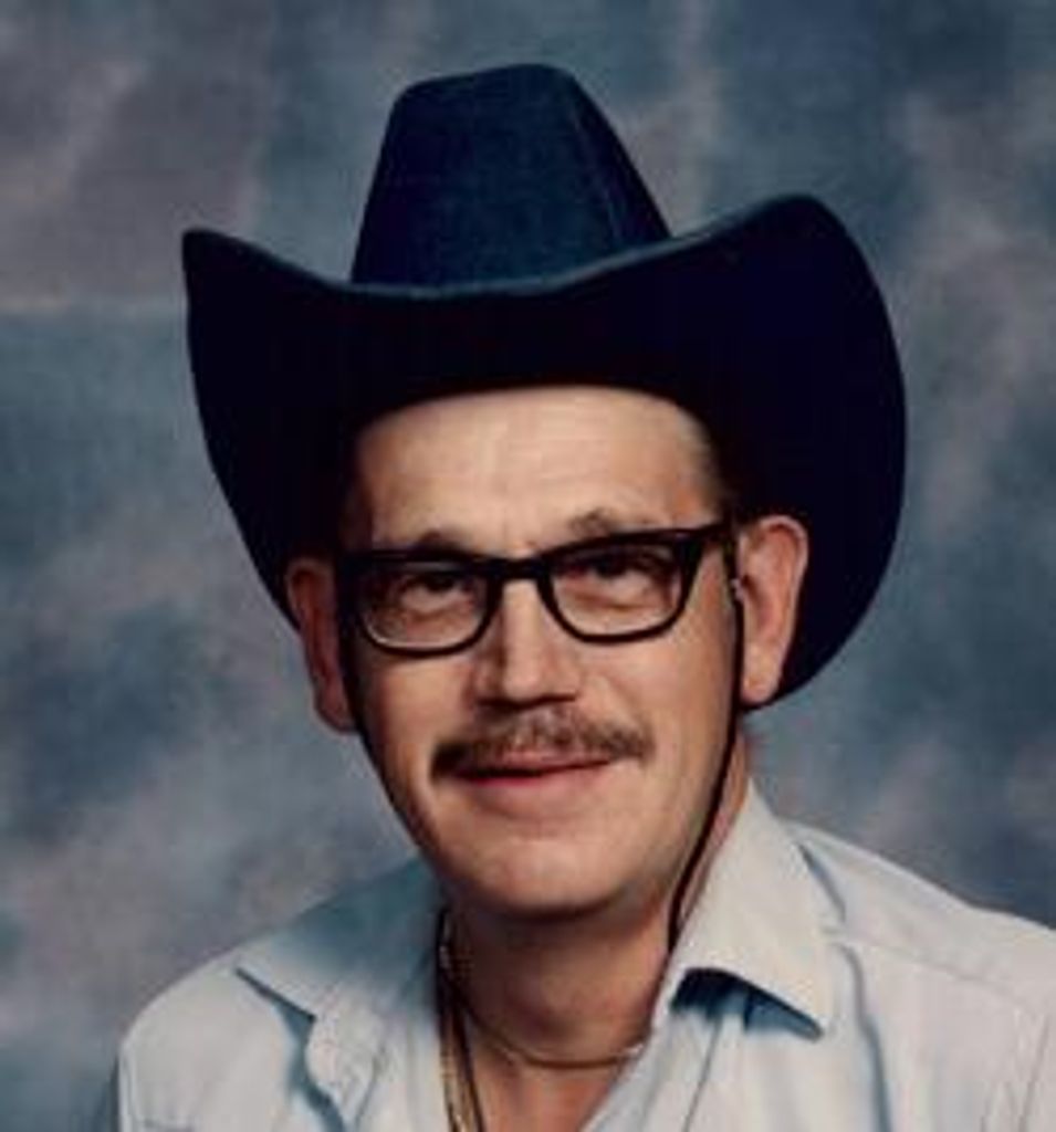 Richard "Dick" F Utesch