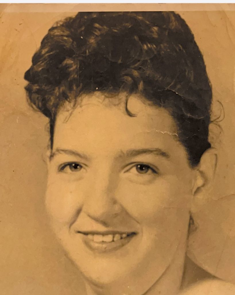 Ramona Louise Daigle