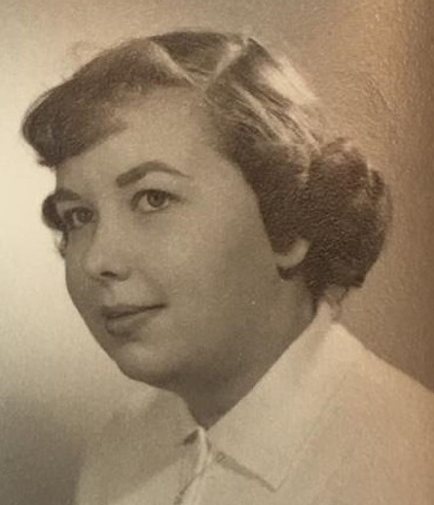 Roberta Helen Mandrey