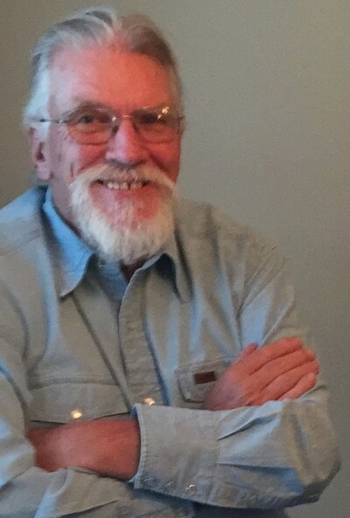 Daniel Avon Young Profile Photo