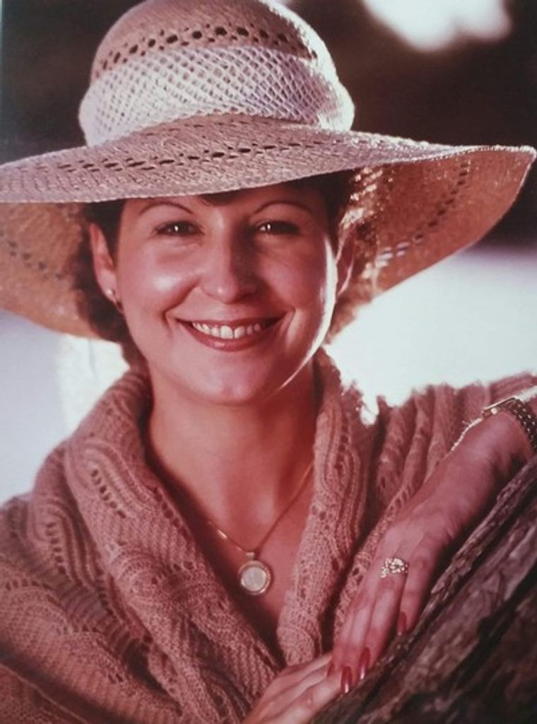 Della "Wegie" Walker Profile Photo