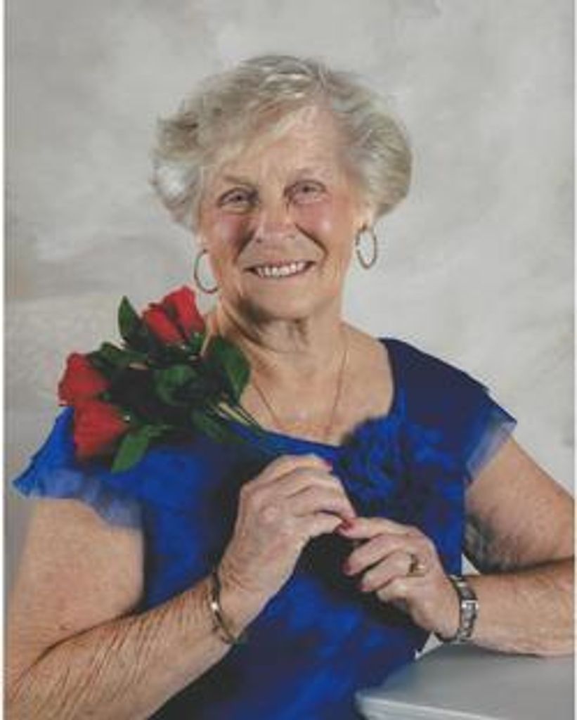 Dena Davenport Hammett