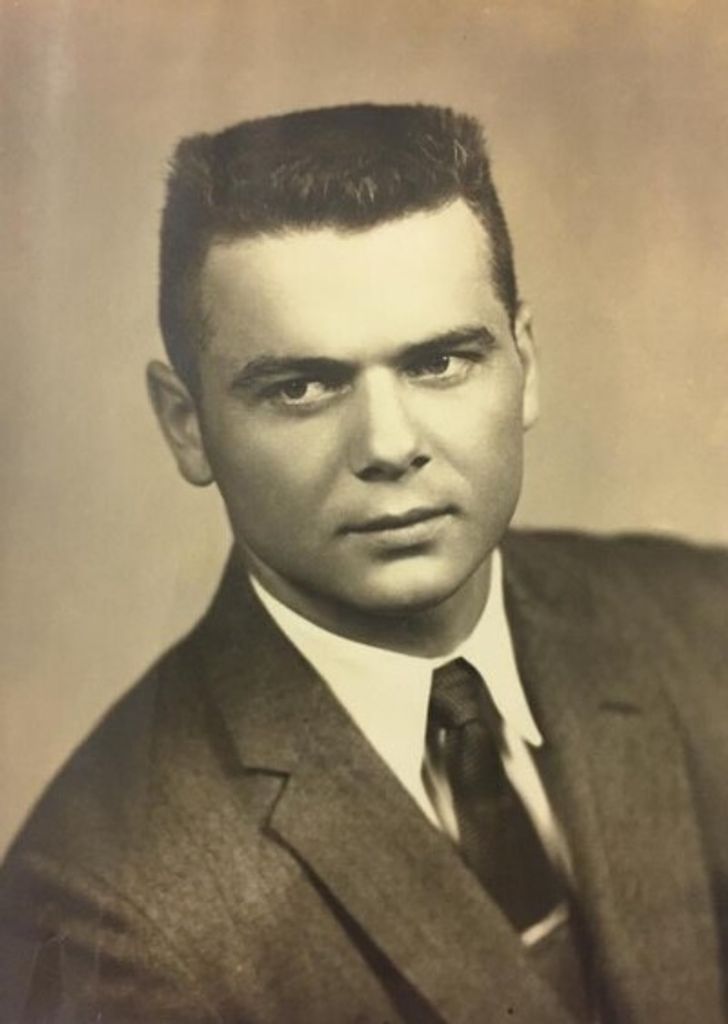 Jim Holt Profile Photo