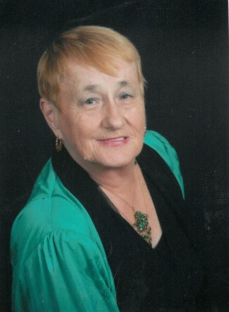 Edina Kay Molina